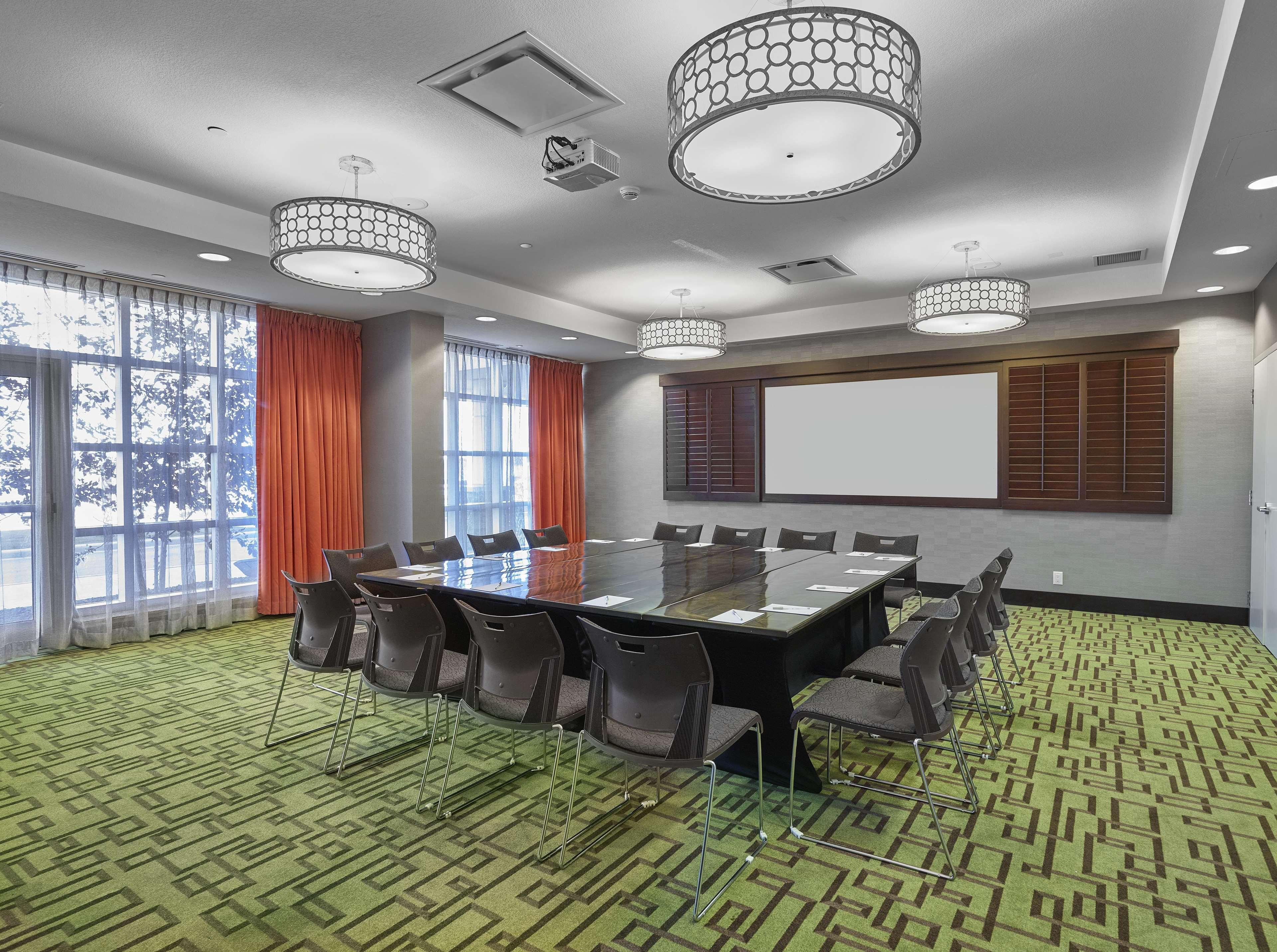 Hampton Inn By Hilton Calgary Airport North Esterno foto