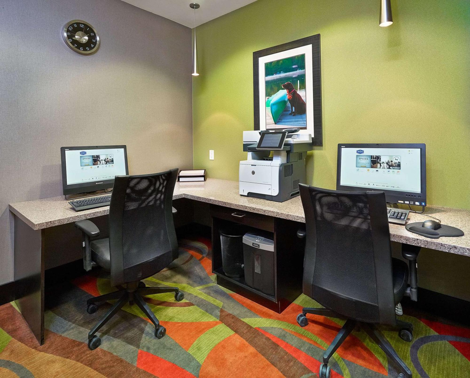 Hampton Inn By Hilton Calgary Airport North Esterno foto
